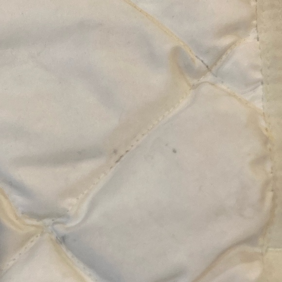 J. Crew Women’s Quilted Vest Size XS - Picture 5 of 10